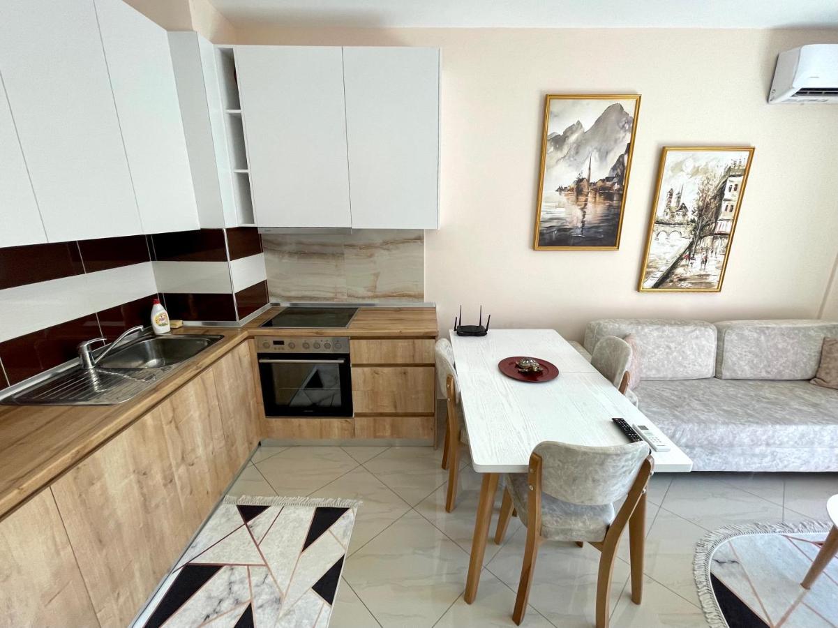 Modern & Cozy Apartment Τίρανα Εξωτερικό φωτογραφία
