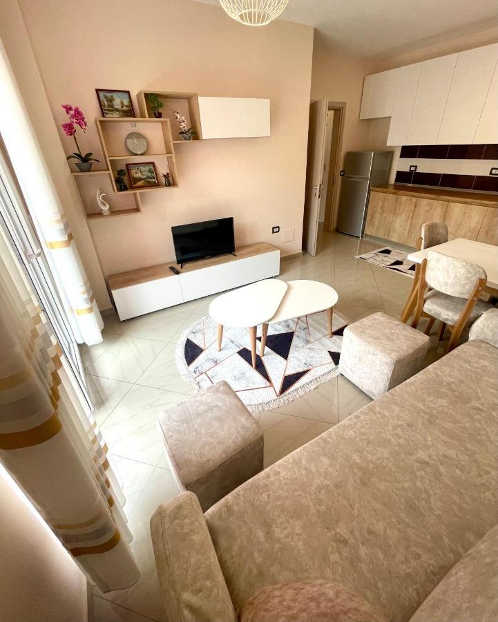 Modern & Cozy Apartment Τίρανα Εξωτερικό φωτογραφία